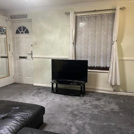 London 1 Bed Cosy House Lejlighed Norwood Eksteriør billede