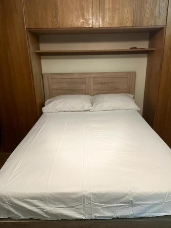 London 1 Bed Cosy House Lejlighed Norwood Eksteriør billede